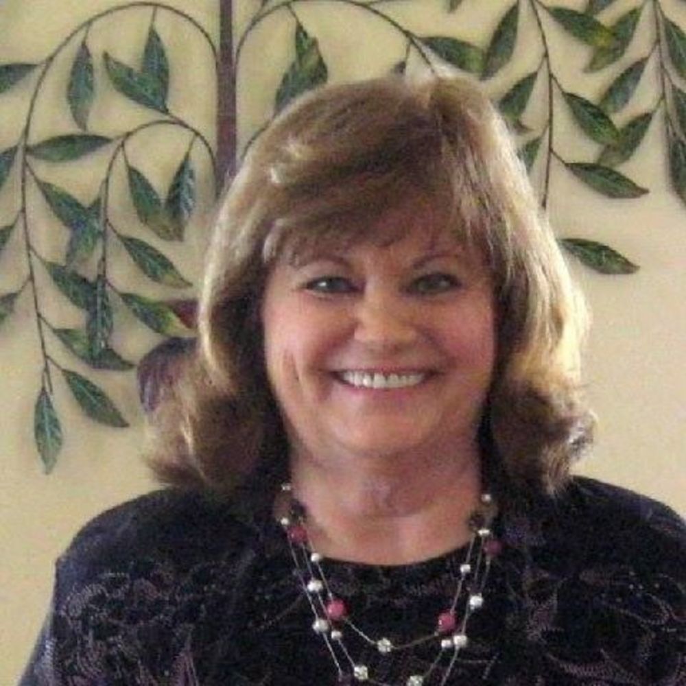 Meet your Posher, Mary jo